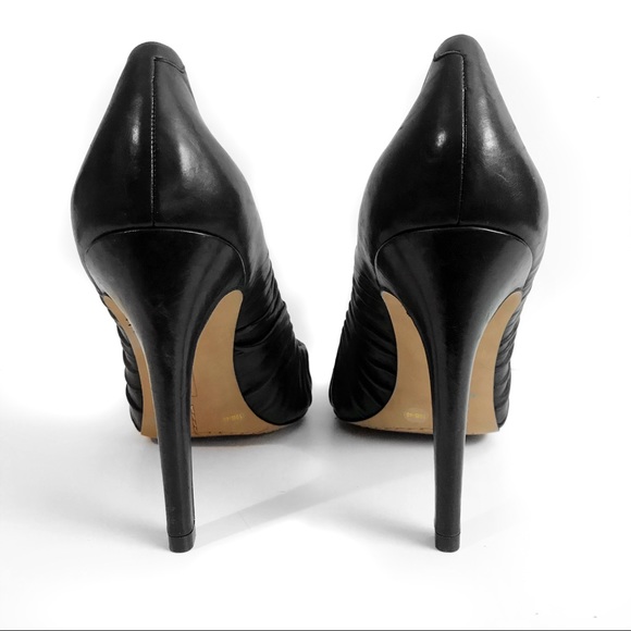 Vince camuto black leather Rachel heels - Picture 5 of 6